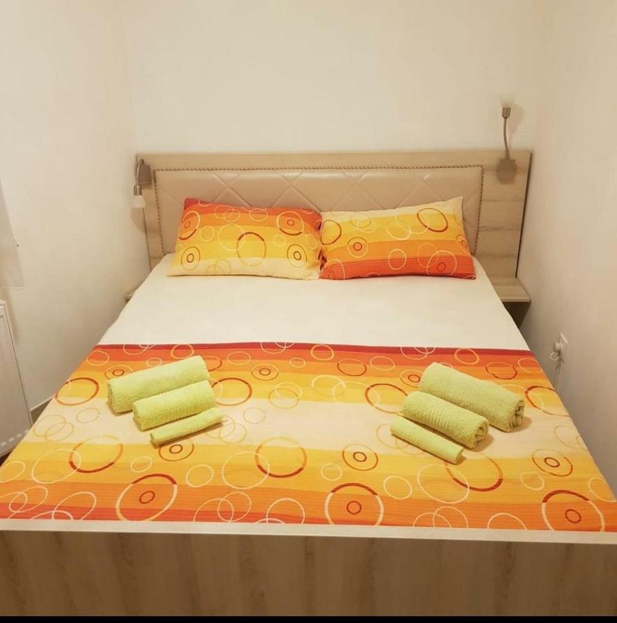 Holiday Wing Apartment 2 Jagodina Exteriör bild