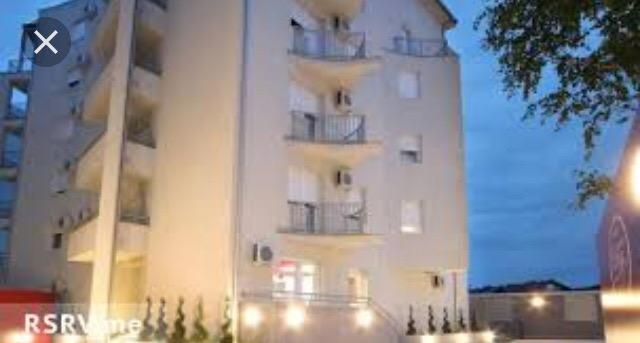 Holiday Wing Apartment 2 Jagodina Exteriör bild